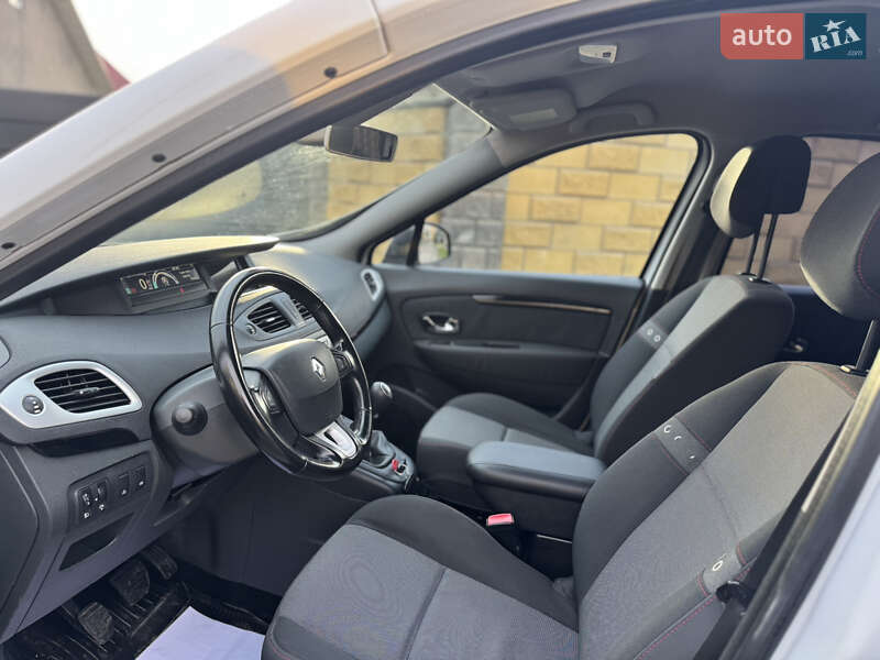 Минивэн Renault Grand Scenic 2012 в Луцке фото 26 Минивэн Renault Grand Scenic 2012 в Луцке