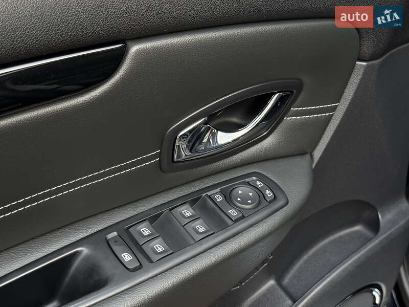 Минивэн Renault Grand Scenic 2012 в Стрые фото 76 Минивэн Renault Grand Scenic 2012 в Стрые