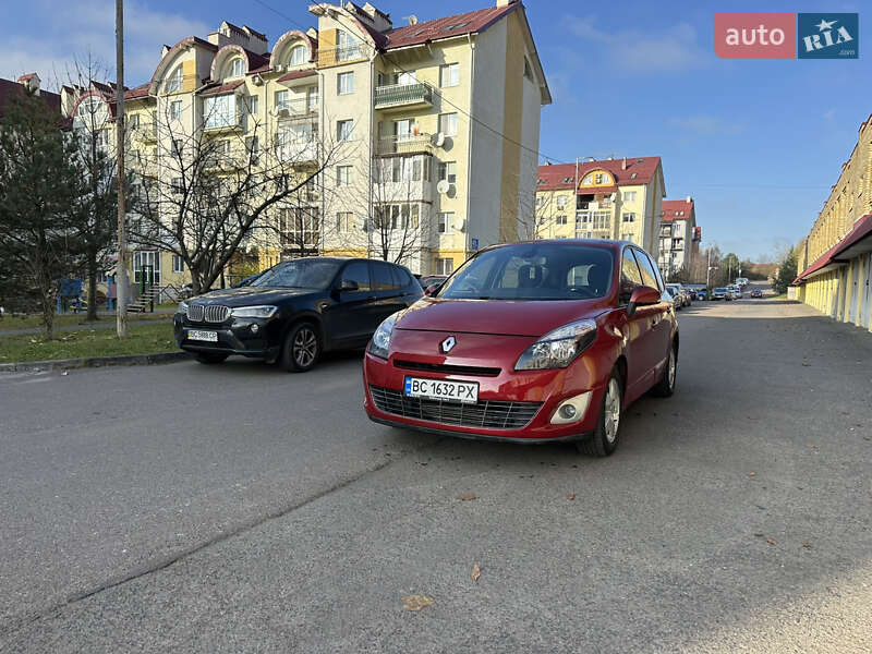 Мінівен Renault Grand Scenic 2010 в Львові