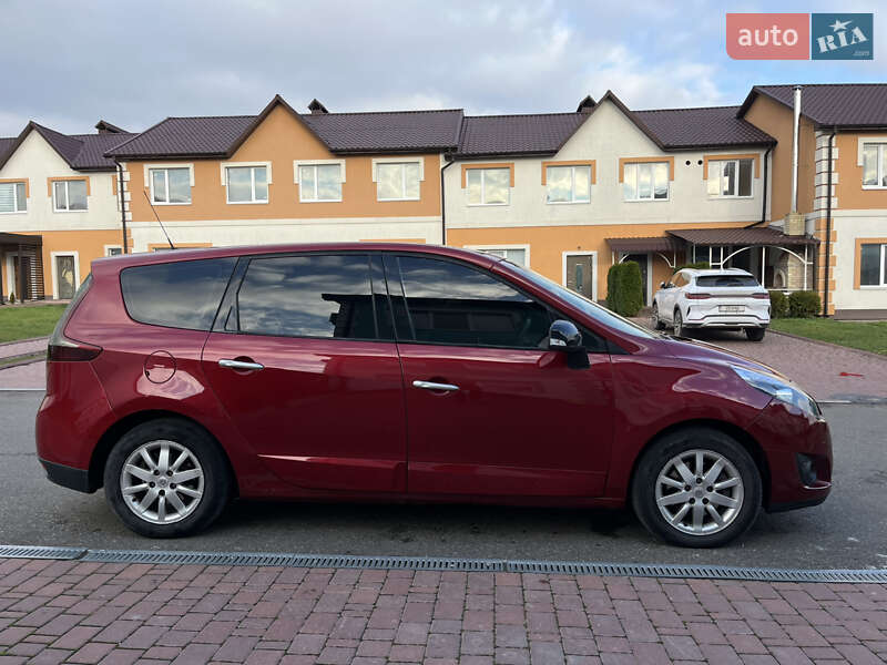 Минивэн Renault Grand Scenic 2011 в Каменец-Подольском фото 22 Минивэн Renault Grand Scenic 2011 в Каменец-Подольском