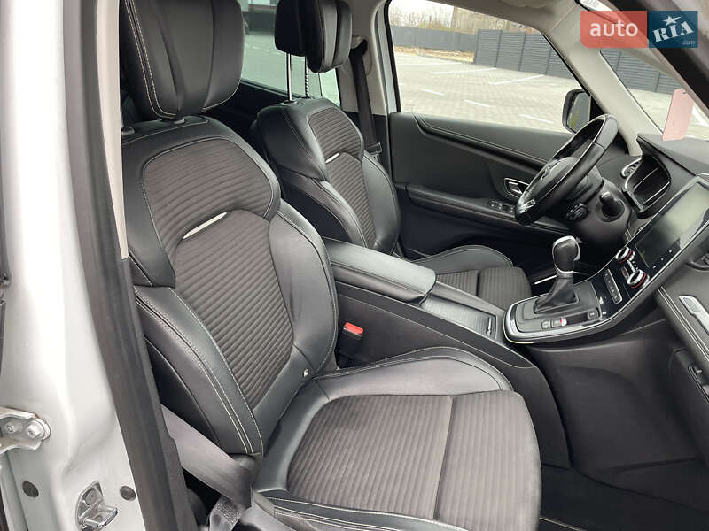 Минивэн Renault Grand Scenic 2017 в Дубно