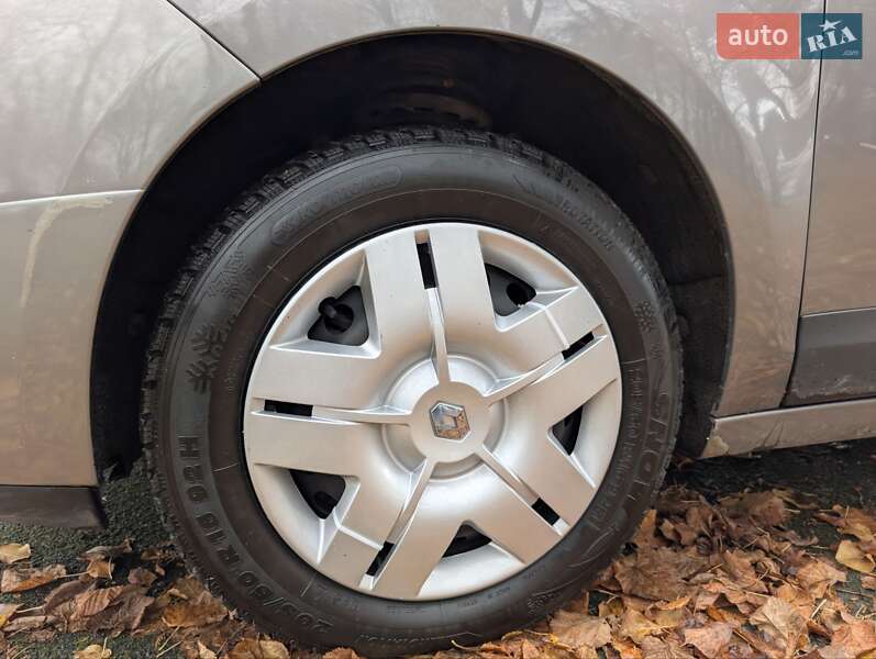 Минивэн Renault Grand Scenic 2011 в Владимире фото 13 Минивэн Renault Grand Scenic 2011 в Владимире