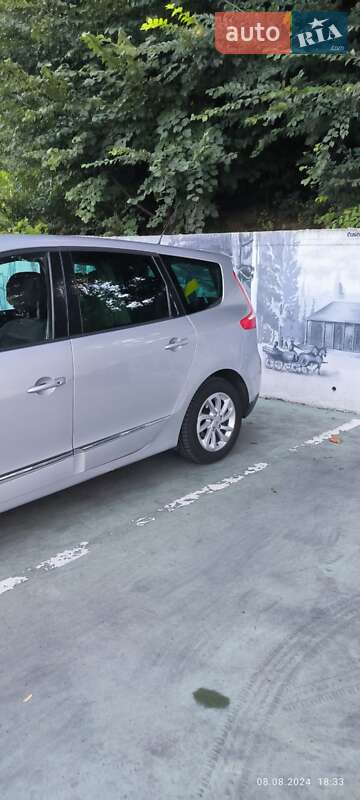 Минивэн Renault Grand Scenic 2012 в Умани