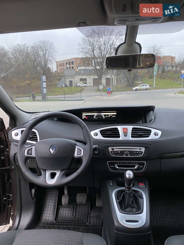 Минивэн Renault Grand Scenic 2010 в Ровно фото 24 Минивэн Renault Grand Scenic 2010 в Ровно