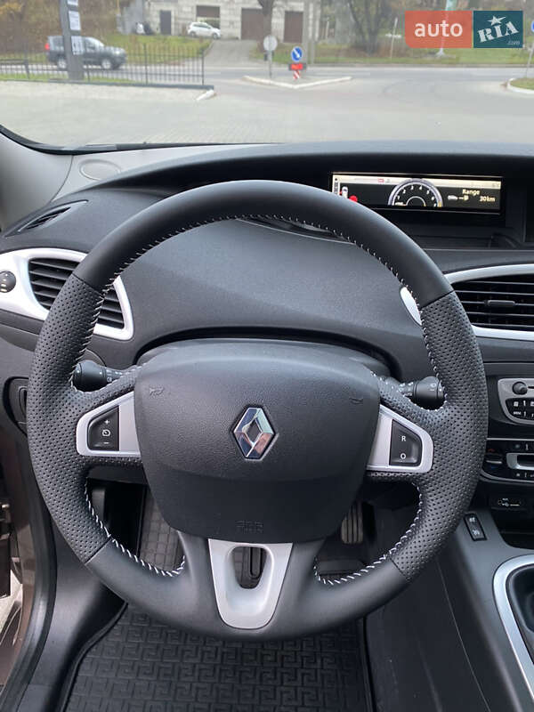 Минивэн Renault Grand Scenic 2010 в Ровно фото 28 Минивэн Renault Grand Scenic 2010 в Ровно