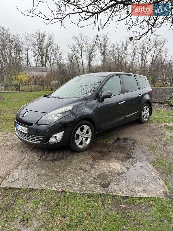 Renault Grand Scenic 2010