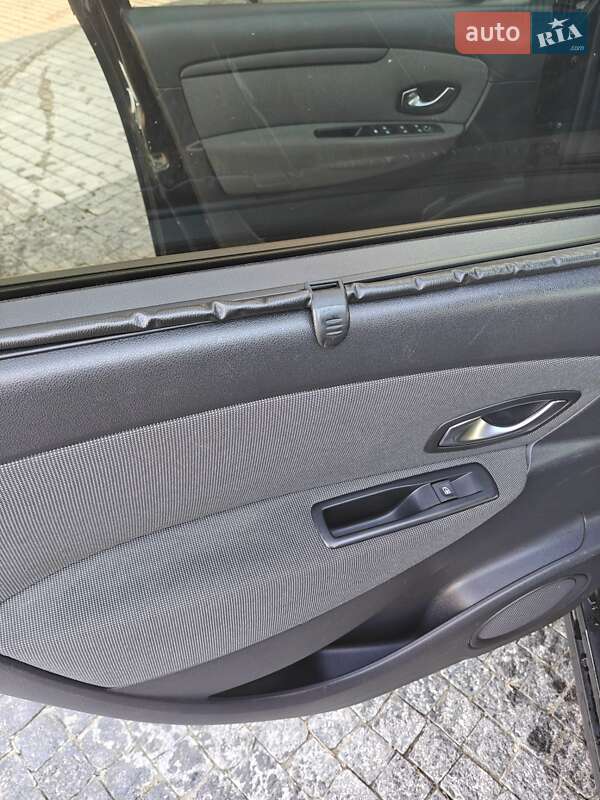 Мінівен Renault Grand Scenic 2011 в Чорткові фото 54 Мінівен Renault Grand Scenic 2011 в Чорткові
