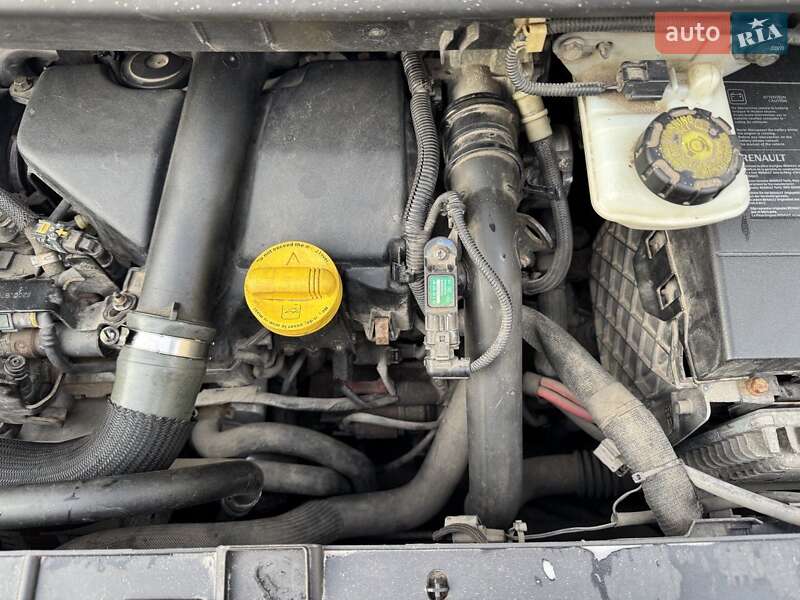 Мінівен Renault Grand Scenic 2013 в Києві фото 8 Мінівен Renault Grand Scenic 2013 в Києві