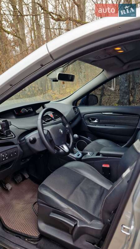Минивэн Renault Grand Scenic 2011 в Мукачево