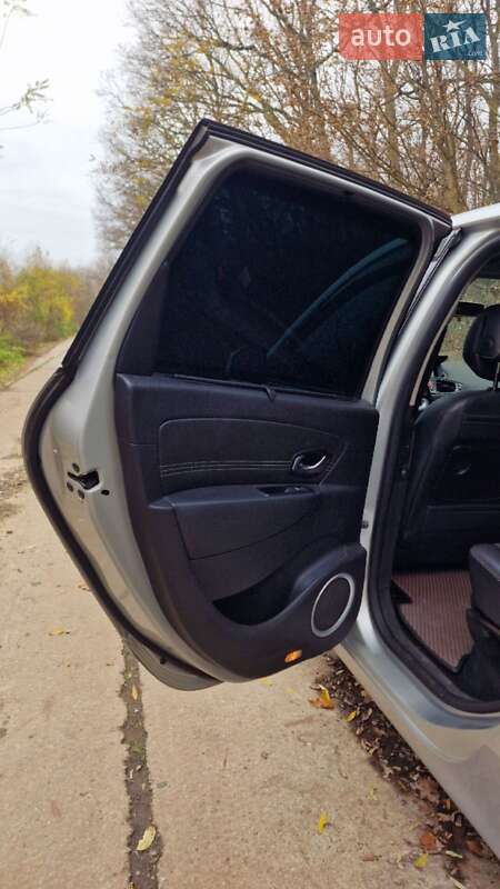 Минивэн Renault Grand Scenic 2011 в Мукачево