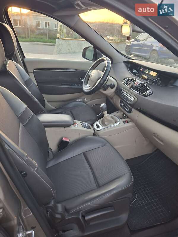 Минивэн Renault Grand Scenic 2011 в Одессе фото 10 Минивэн Renault Grand Scenic 2011 в Одессе