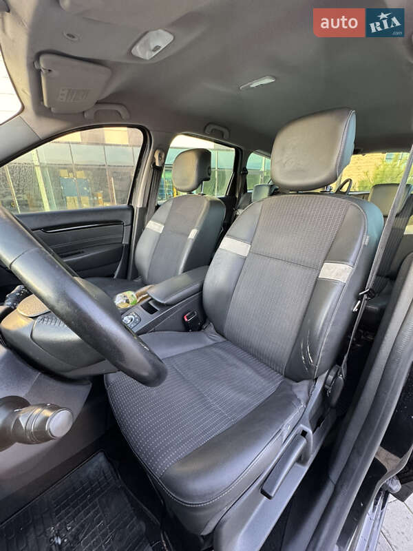 Минивэн Renault Grand Scenic 2015 в Хмельницком фото 25 Минивэн Renault Grand Scenic 2015 в Хмельницком