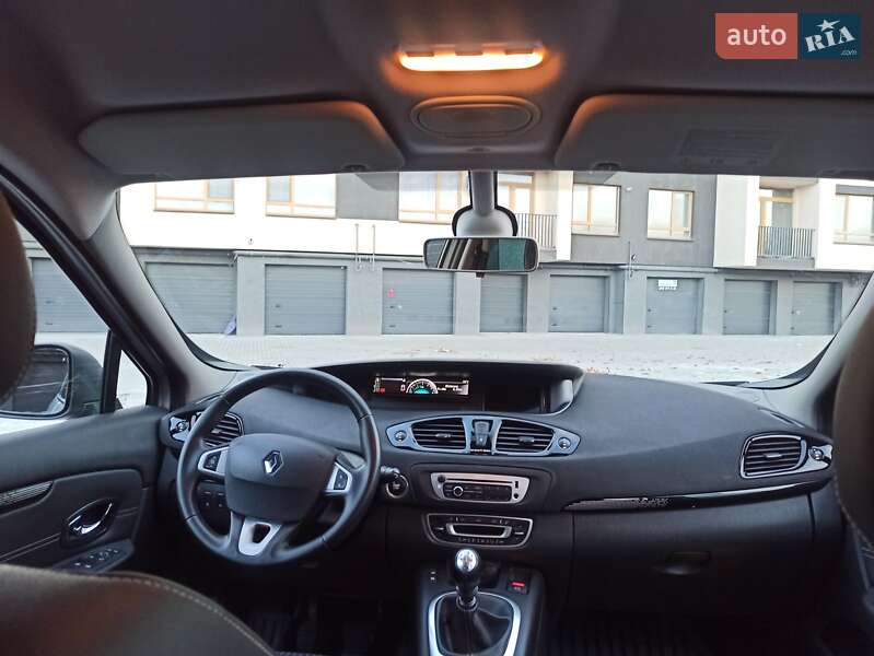 Минивэн Renault Grand Scenic 2012 в Ивано-Франковске фото 51 Минивэн Renault Grand Scenic 2012 в Ивано-Франковске