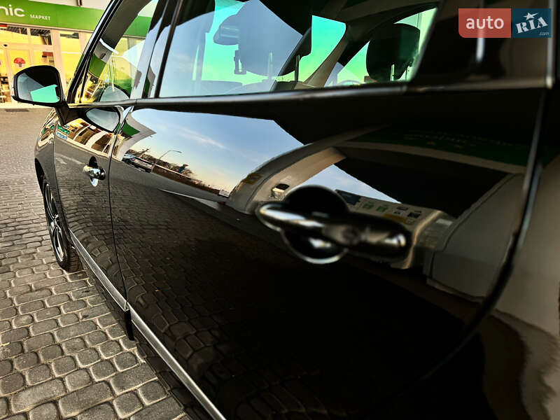 Минивэн Renault Grand Scenic 2015 в Стрые фото 35 Минивэн Renault Grand Scenic 2015 в Стрые