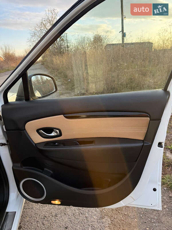 Минивэн Renault Grand Scenic 2011 в Дубно фото 12 Минивэн Renault Grand Scenic 2011 в Дубно