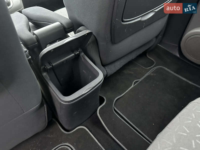 Минивэн Renault Grand Scenic 2008 в Днепре