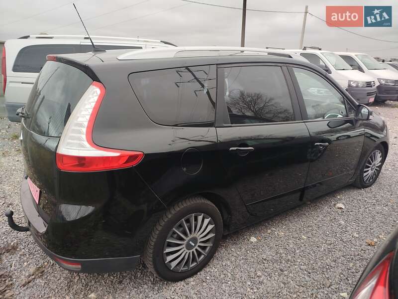 Минивэн Renault Grand Scenic 2013 в Ровно
