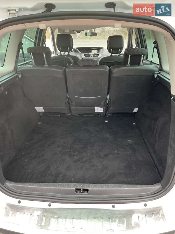 Минивэн Renault Grand Scenic 2012 в Черновцах