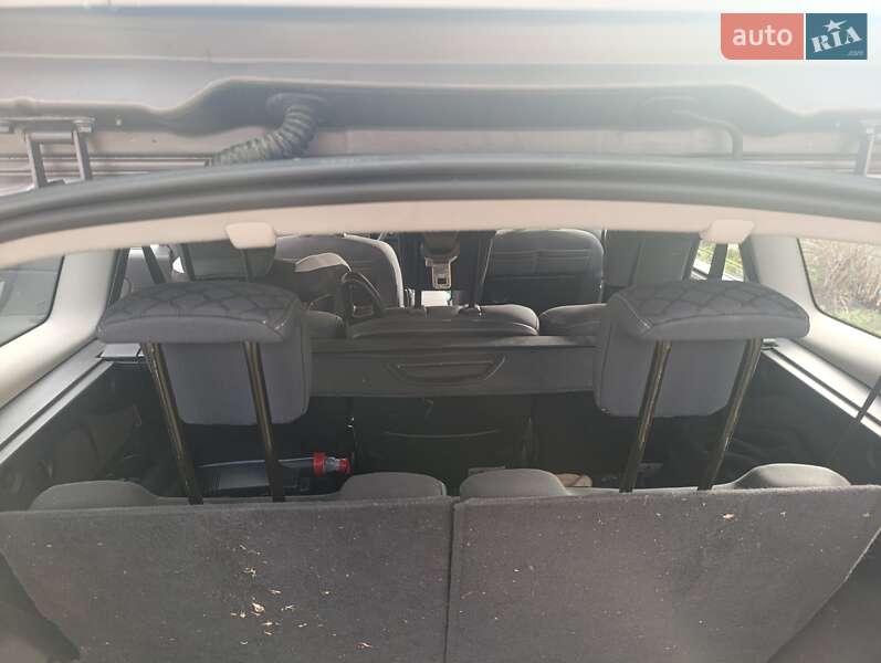 Минивэн Renault Grand Scenic 2010 в Львове