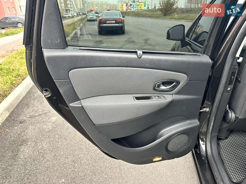 Минивэн Renault Grand Scenic 2010 в Виннице