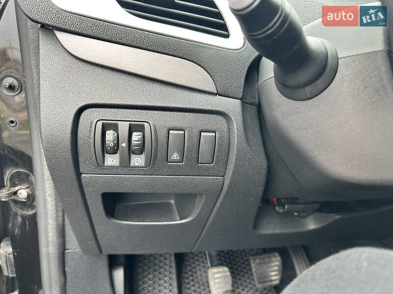 Минивэн Renault Grand Scenic 2010 в Виннице