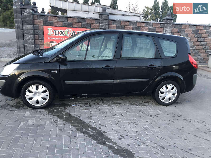 Минивэн Renault Grand Scenic 2007 в Заре