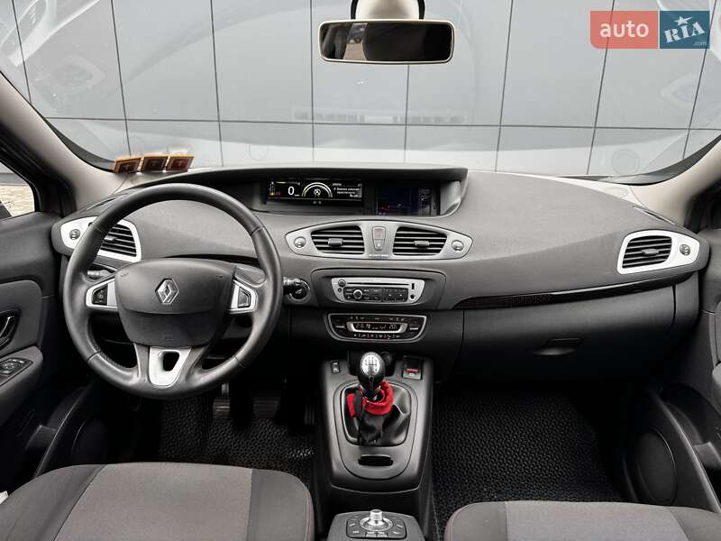 Минивэн Renault Grand Scenic 2012 в Киеве