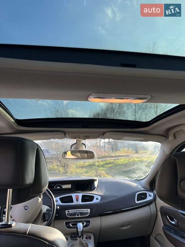 Минивэн Renault Grand Scenic 2011 в Староконстантинове