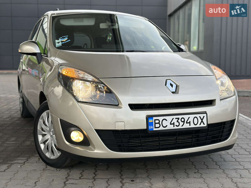 Минивэн Renault Grand Scenic 2010 в Дрогобыче