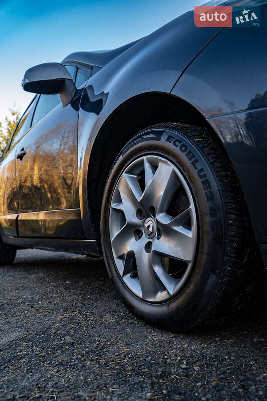 Минивэн Renault Grand Scenic 2011 в Бурштыне