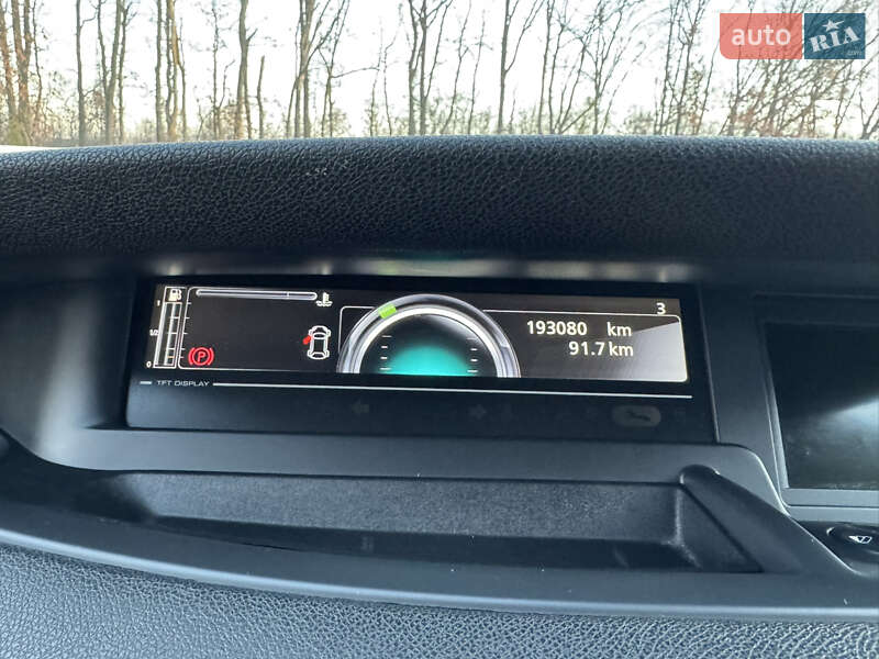 Минивэн Renault Grand Scenic 2012 в Луцке фото 40 Минивэн Renault Grand Scenic 2012 в Луцке