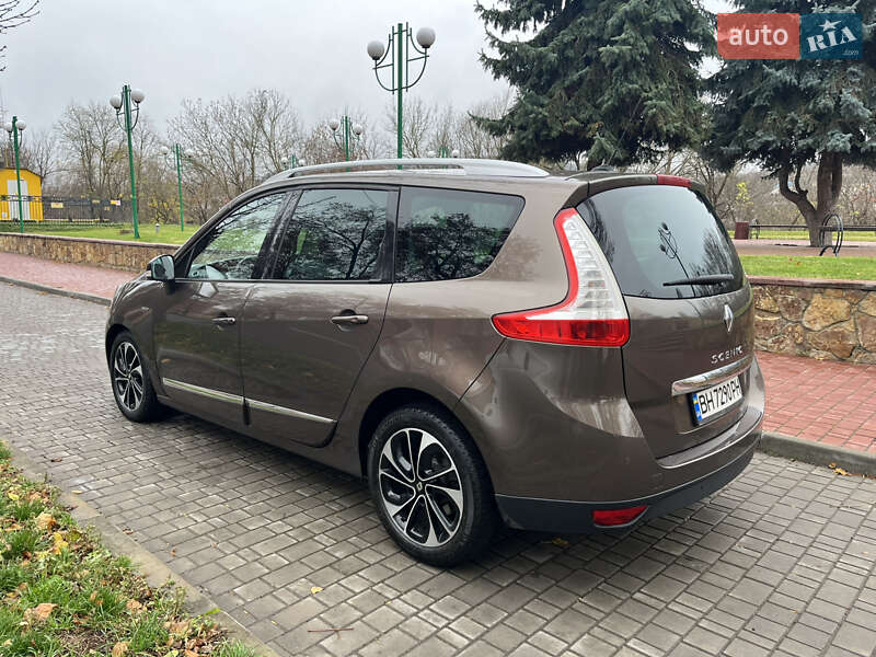 Минивэн Renault Grand Scenic 2013 в Могилев-Подольске фото 15 Минивэн Renault Grand Scenic 2013 в Могилев-Подольске