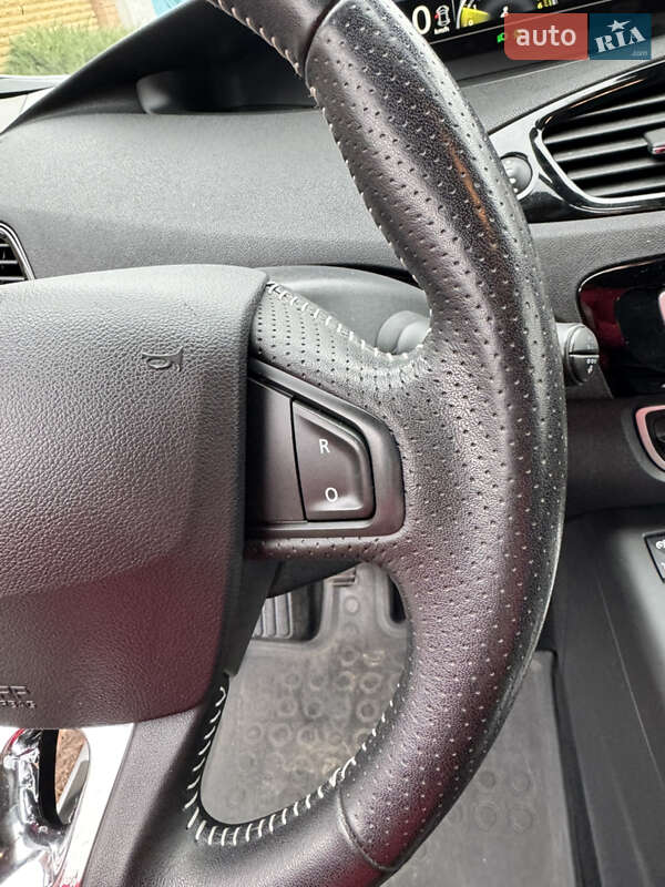 Минивэн Renault Grand Scenic 2013 в Котельве