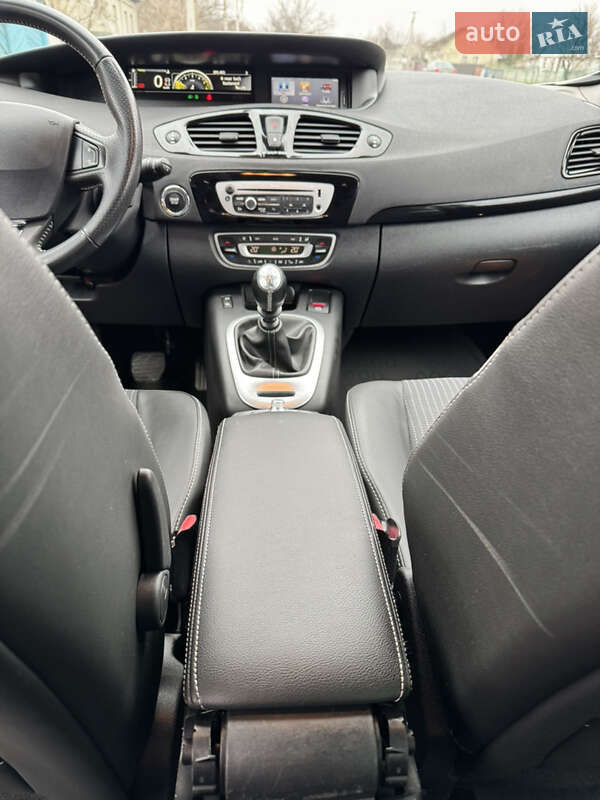 Минивэн Renault Grand Scenic 2013 в Котельве