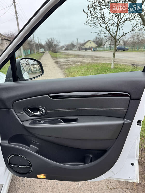 Минивэн Renault Grand Scenic 2013 в Котельве