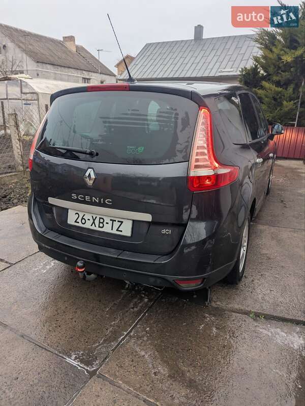 Минивэн Renault Grand Scenic 2011 в Ровно