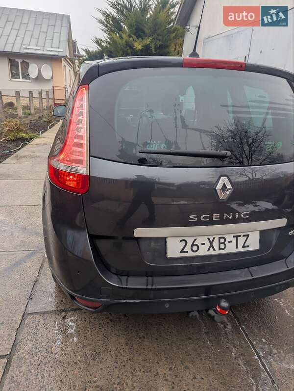 Минивэн Renault Grand Scenic 2011 в Ровно