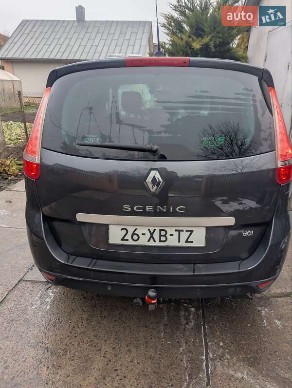 Минивэн Renault Grand Scenic 2011 в Ровно