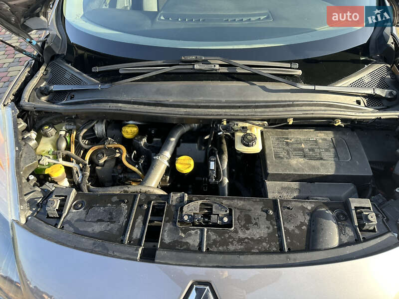 Минивэн Renault Grand Scenic 2009 в Житомире фото 29 Минивэн Renault Grand Scenic 2009 в Житомире