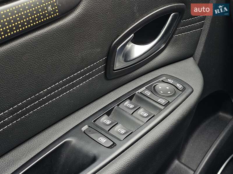 Минивэн Renault Grand Scenic 2010 в Дубно