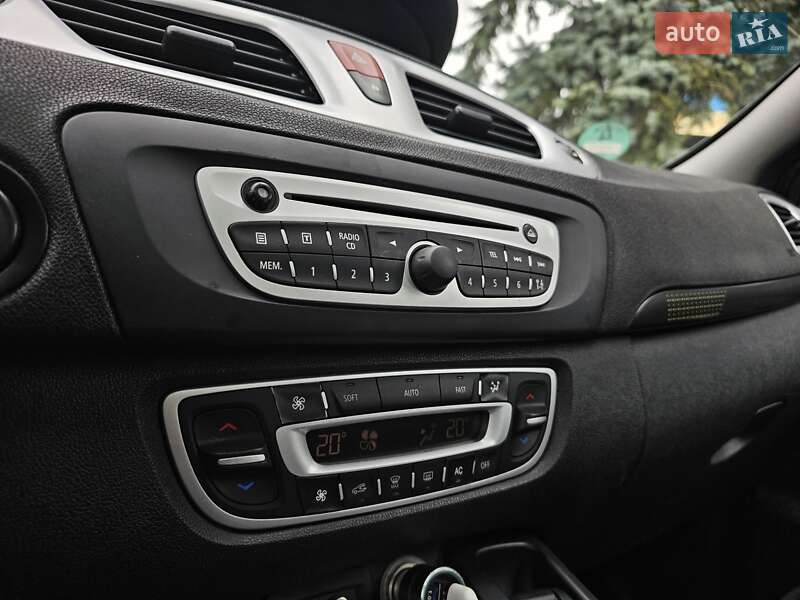 Минивэн Renault Grand Scenic 2010 в Дубно