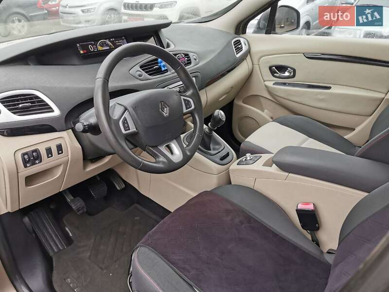 Минивэн Renault Grand Scenic 2012 в Хмельницком