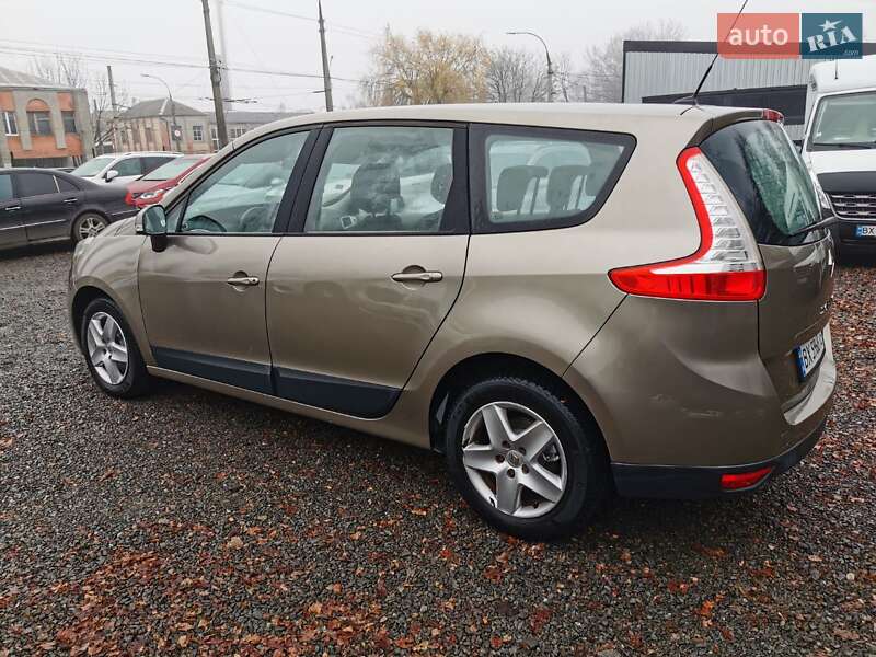 Минивэн Renault Grand Scenic 2012 в Хмельницком