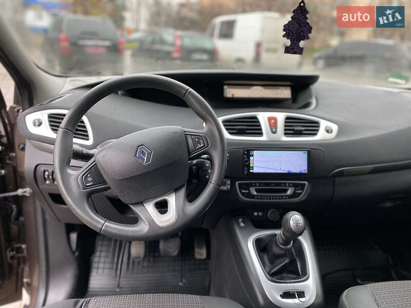 Минивэн Renault Grand Scenic 2010 в Ровно фото 22 Минивэн Renault Grand Scenic 2010 в Ровно