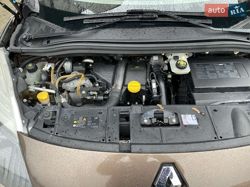 Минивэн Renault Grand Scenic 2010 в Ровно фото 33 Минивэн Renault Grand Scenic 2010 в Ровно