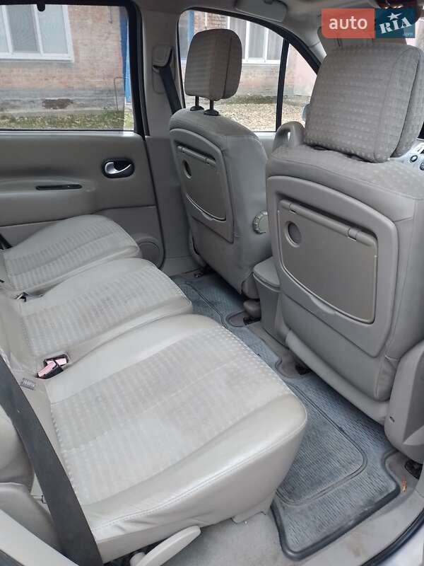 Минивэн Renault Grand Scenic 2004 в Полтаве