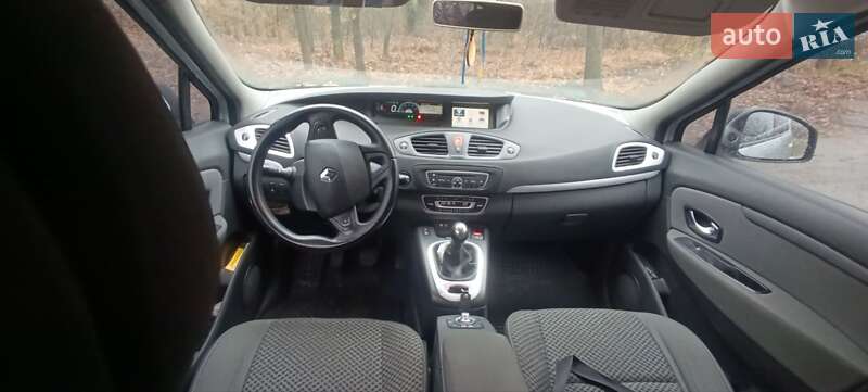 Минивэн Renault Grand Scenic 2011 в Киеве