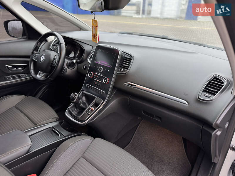 Мінівен Renault Grand Scenic 2017 в Дубні