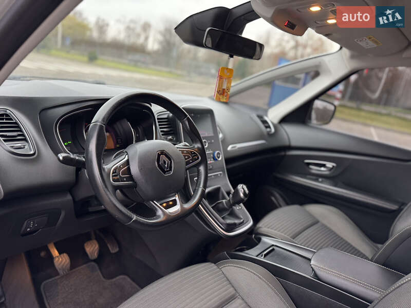 Мінівен Renault Grand Scenic 2017 в Дубні