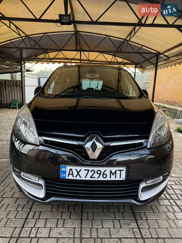 Renault Grand Scenic 2014